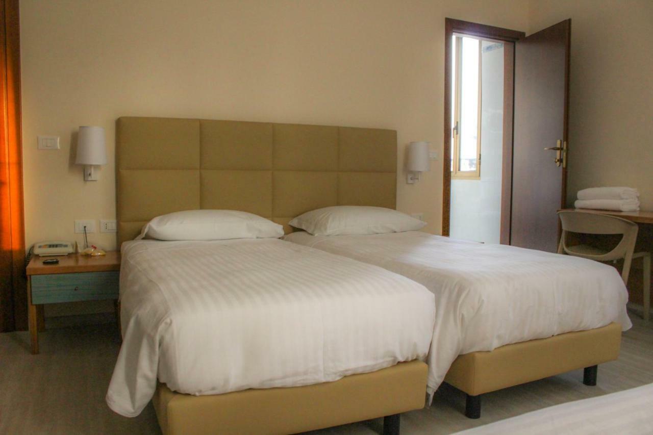 Hotel Villa Azzurra - Bologna — Foto 3